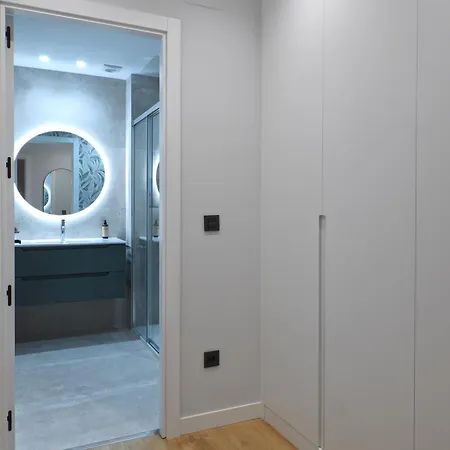 Cid Iii Apartment Burgo