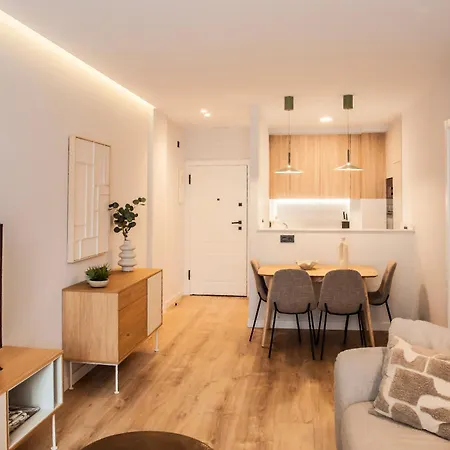 Cid Iii Apartament